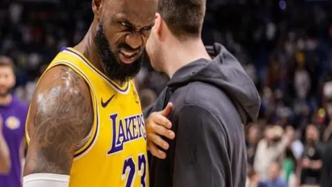 塔图姆复出30助力绿军稳夺东部前六席位